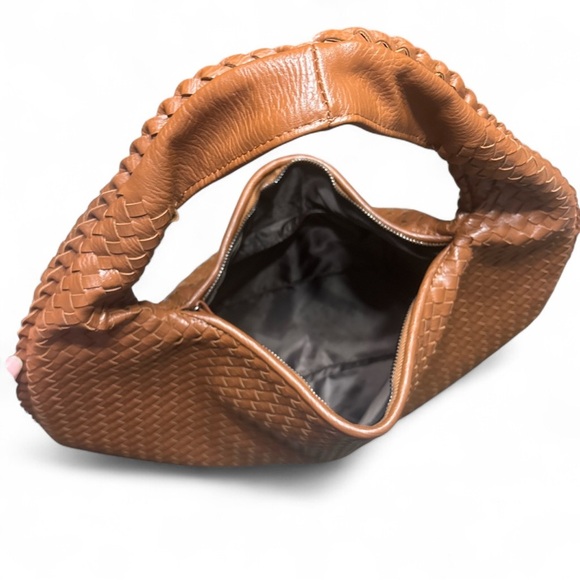 Large Architectura Hobo Bag - Picture 4 of 4